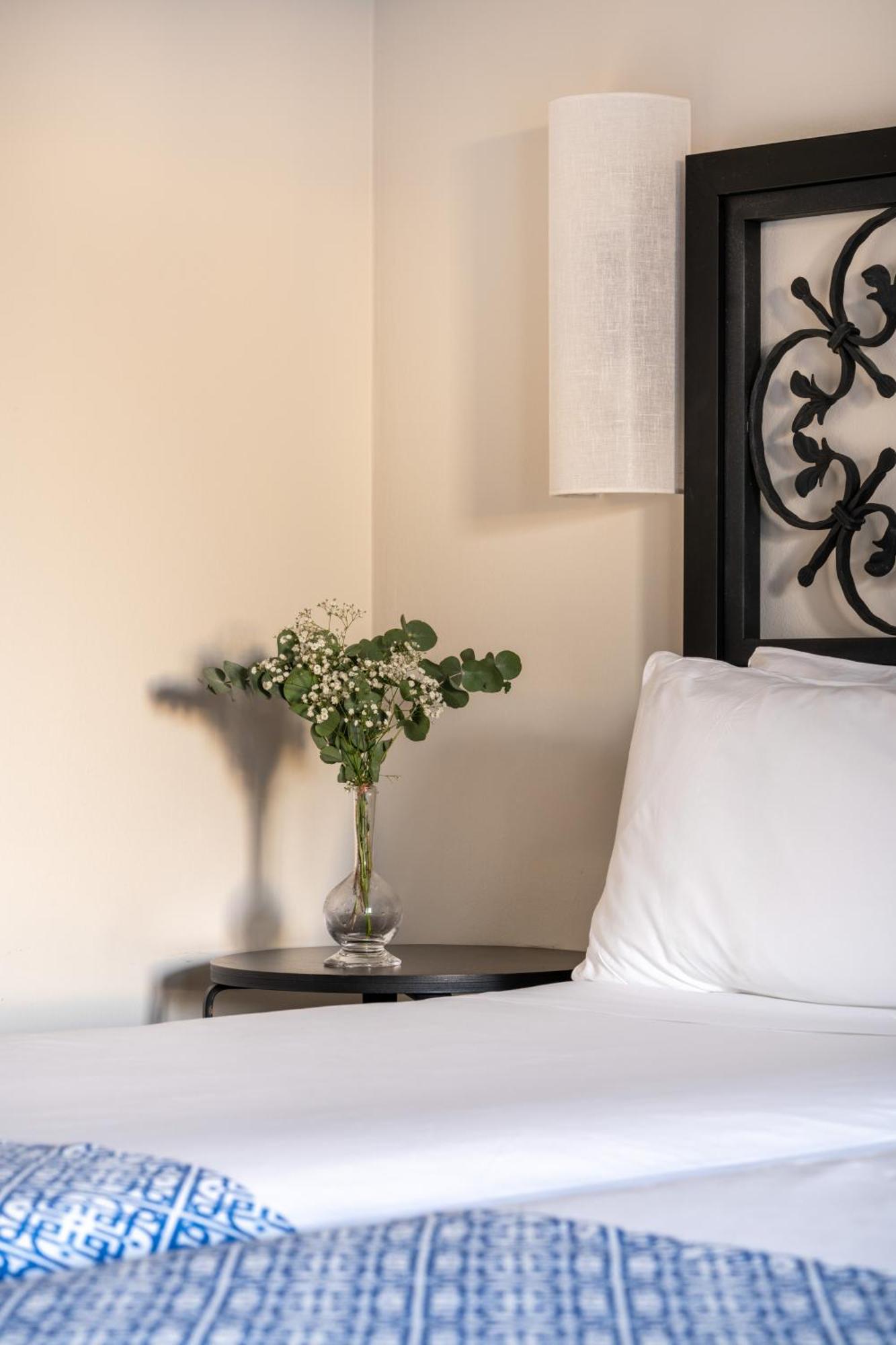 ปาราดอร์ เด มาลากา จิบราลฟาโร Hotel ภายนอก รูปภาพ