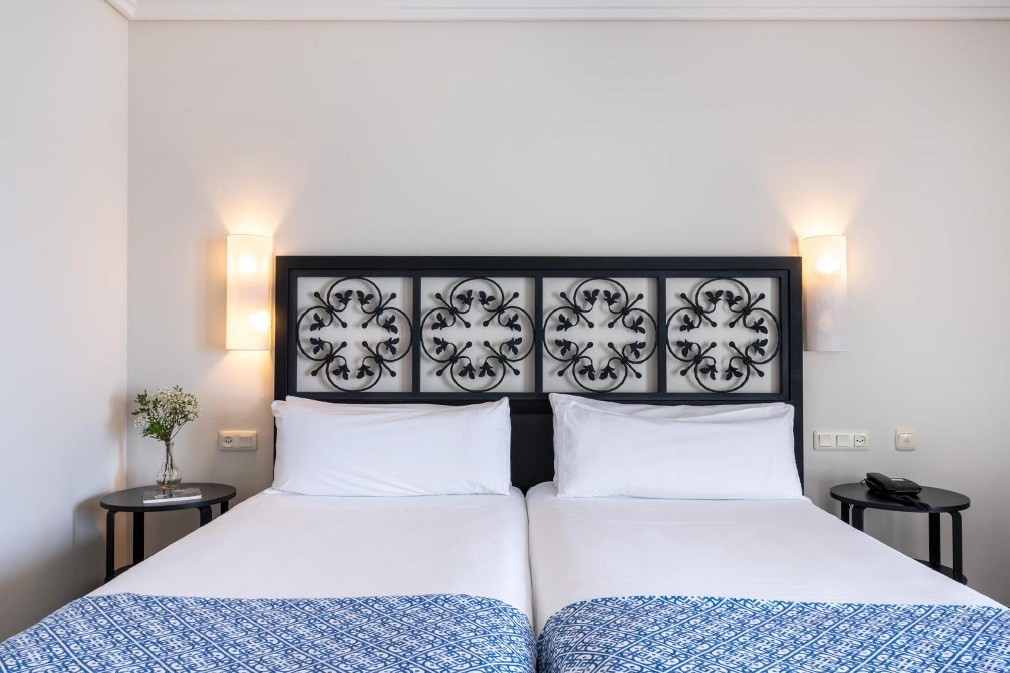 ปาราดอร์ เด มาลากา จิบราลฟาโร Hotel ภายนอก รูปภาพ